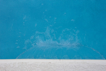 pool water feature