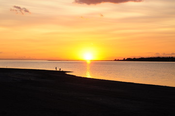 Atardecer en el lago
