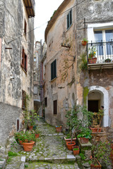 Obraz na płótnie Canvas A narrow street in a small village in central Italy