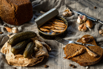 sprats garlic bread fish