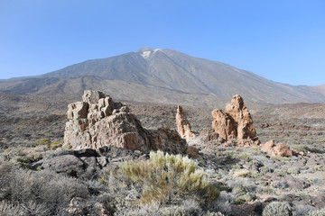 Espagne, Tenerife, les Roques de Garcia avec la vue sur le EL Teide