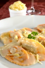 Ovaline stuffed with brie and almonds