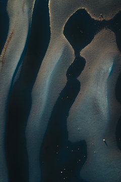Shapes in the sand