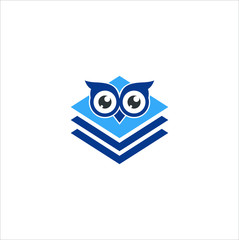 Fototapeta premium Smart owl education icon logo design template