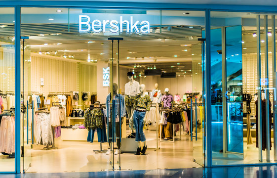 Front entrance to Bershka store in Singapore shopping mall Stock Photo |  Adobe Stock