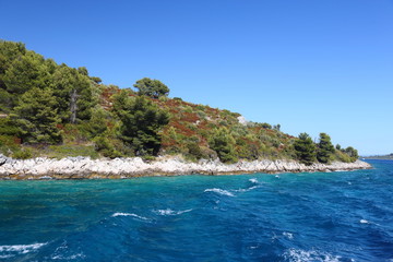 Fototapeta na wymiar Landscapes of Croatia's islands and beaches