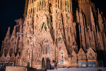 Basilica of the Sagrada Familia Basilica Sagrada Familia and Forwarding the Church of the Holy...