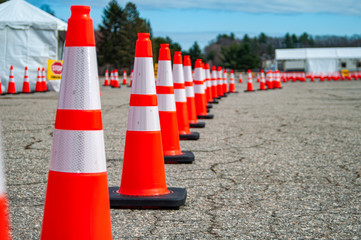 Que direction at COVID testing site