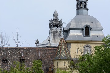 Obraz premium Vajdahunyad Castle in Budapest. The castle is a decoration of Varoshliget park. Vaidahunyad Castle houses the Agricultural Museum.