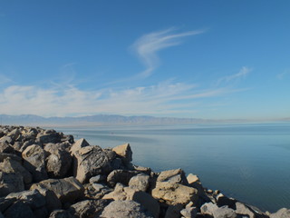 Jezioro i góry w USA jesienią. Utah 9