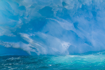 Fototapeta na wymiar iceberg, King George Island,
