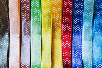 Rouleaux de rubans neufs colorés, matériel de couture