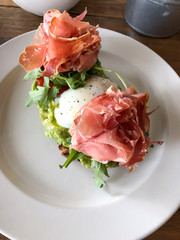 Avocado with ham! A surprising combination ...
Tarifa.spain.