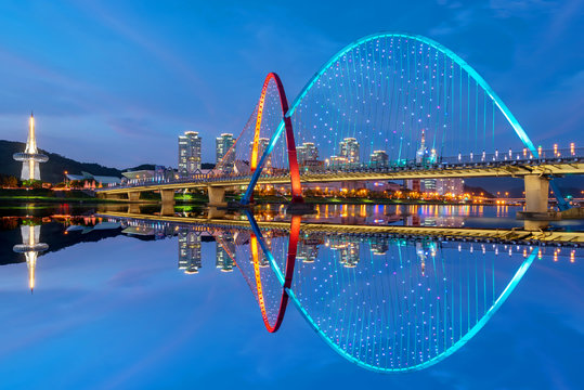 Colorful bridge and reflection Expo Bridge in Daejeon, South Korea.