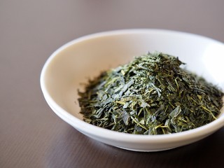 緑茶の茶葉