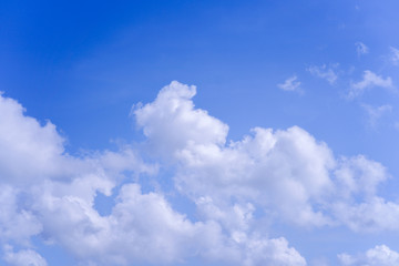 Naklejka na ściany i meble Blue sky and cumulus clouds