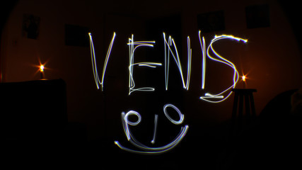 Venis, you come ?