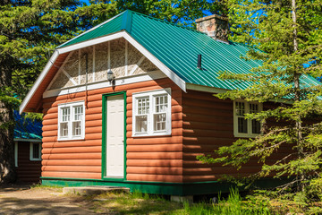 Small Log Cabin