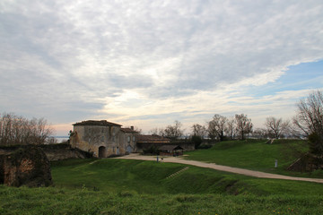Fototapeta na wymiar citadel of blaye (france)