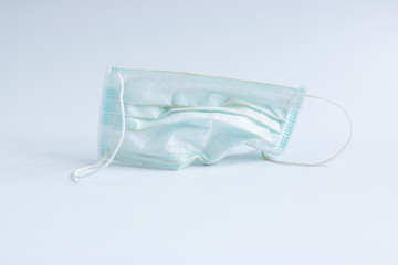 surgical mask contamination waste virus bacteria covid-19 contagious disease environment