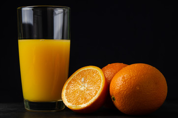 orange juice and oranges