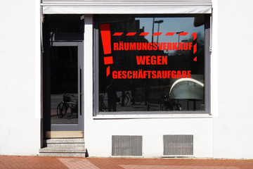 Räumungsverkauf wegen Geschäftsaufgabe
