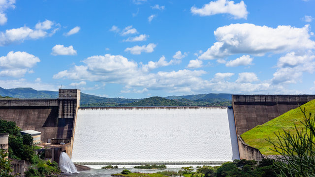 Dam Wall Valley Structure River Water Flowing Over Weir Natures Power