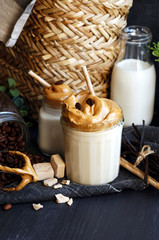 Dalgona whipped coffee, instant coffee, cream coffee, iced coffee 