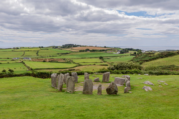 Drombeg Steinkreis im Sommer - County Cork, Irland