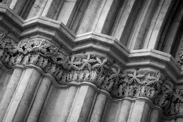 Fotobehang Ornamenty na kościelnym portalu  © Fotoforce
