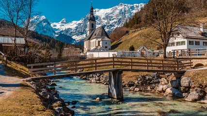 Fototapeta premium Beautiful alpine winter view with the famous church Saint Sebastian at Ramsau, Berchtesgaden, Bavaria, Germany