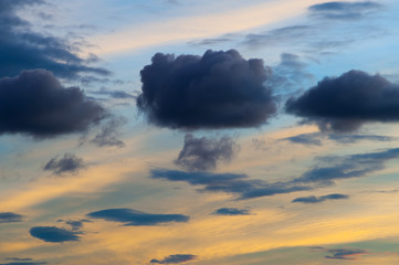 抽象的な雲