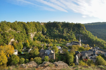 SALLES LA SOURCE, AVEYRON, OCCITANIA, FRANCE, EUROPE, FALL 2018. Salles la Source waterfall.