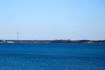Obraz premium view to the tallinn bay of baltic sea with tv tower on the background