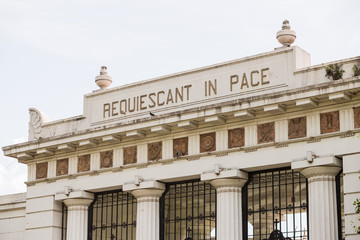 Fototapeta na wymiar Puerta de Cementerio de la Recoleta, Buenos Aires
