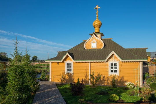  Holy spring and chapel in honor of the great martyr Healer Panteleimon. Located on the banks of the Lubinka River at the very beginning of the Pigeon Gully in the village of Diveevo