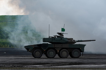 Obraz na płótnie Canvas 陸上自衛隊の機動戦闘車