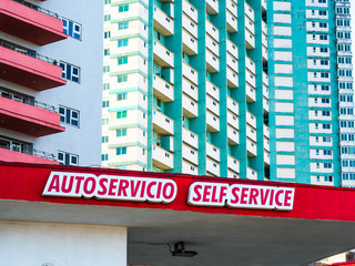 Car service in Havana, Cuba
