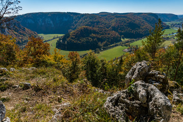 Autumn hike in the Danube valley