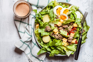 Cheeeseburger salad