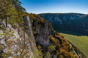 Autumn hike in the Danube valley