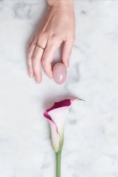 Pink quartz yoni egg