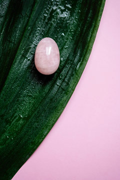 Pink quartz yoni egg