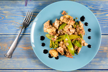 Fried chicken and vegetables