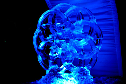 Ice sculpture that lights in the night