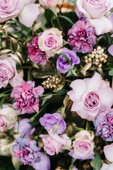 elegant wedding decorations made of natural flowers