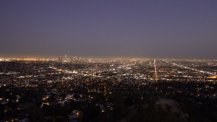 Obraz premium Ameazing aerial view over the city of Los Angeles by night