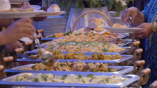 delicious buffet in restaurants and hotels
