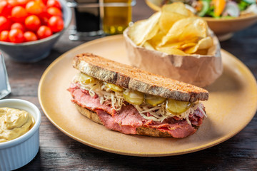 Roast beef sandwich 
