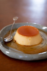 自宅で手作りしたプリン